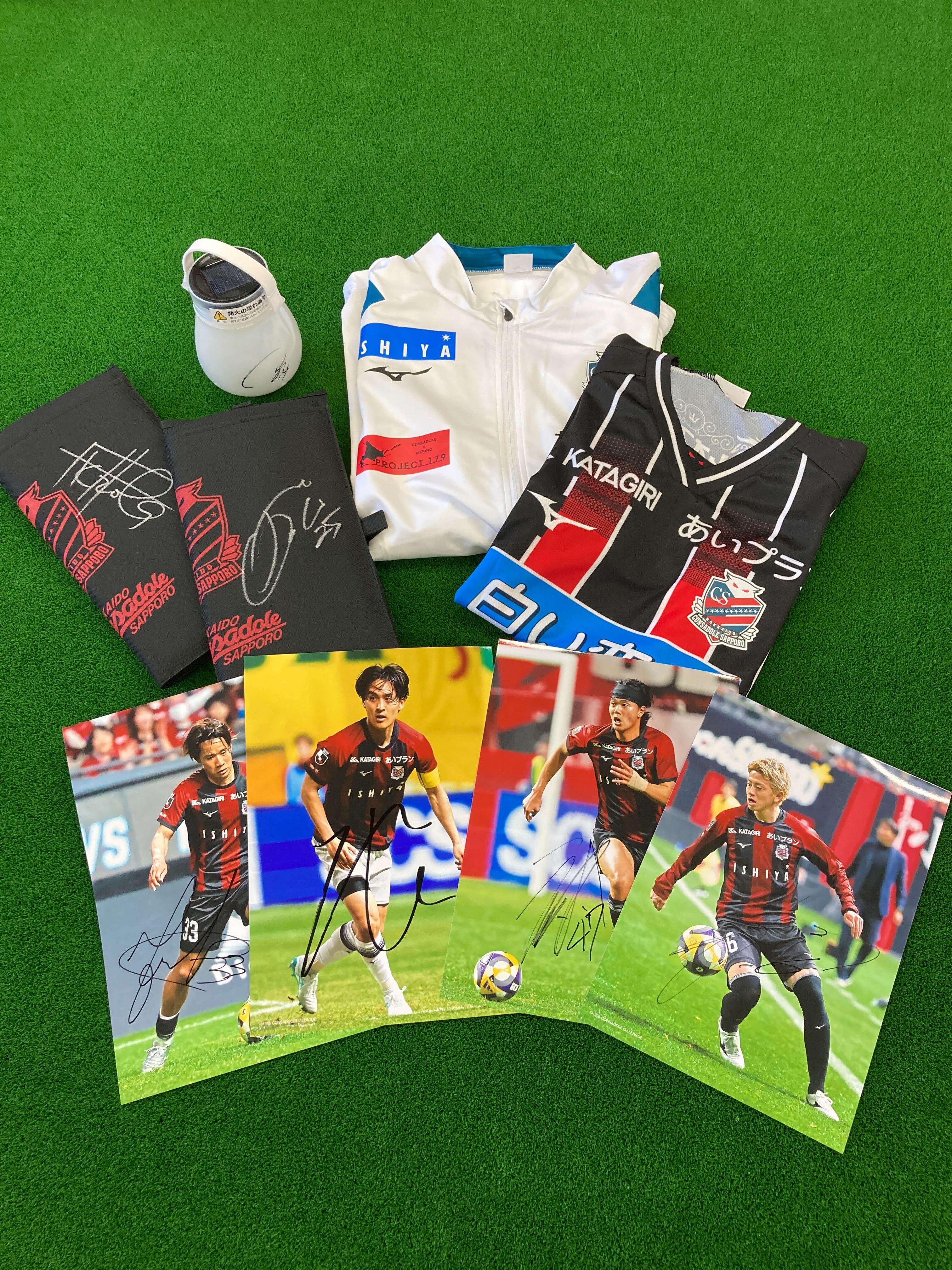 2021 北海道コンサドーレ札幌 トレーディングカード 新品未開封ボックス 2022オフィシャルトレーディングカード（BOX）（2022090050